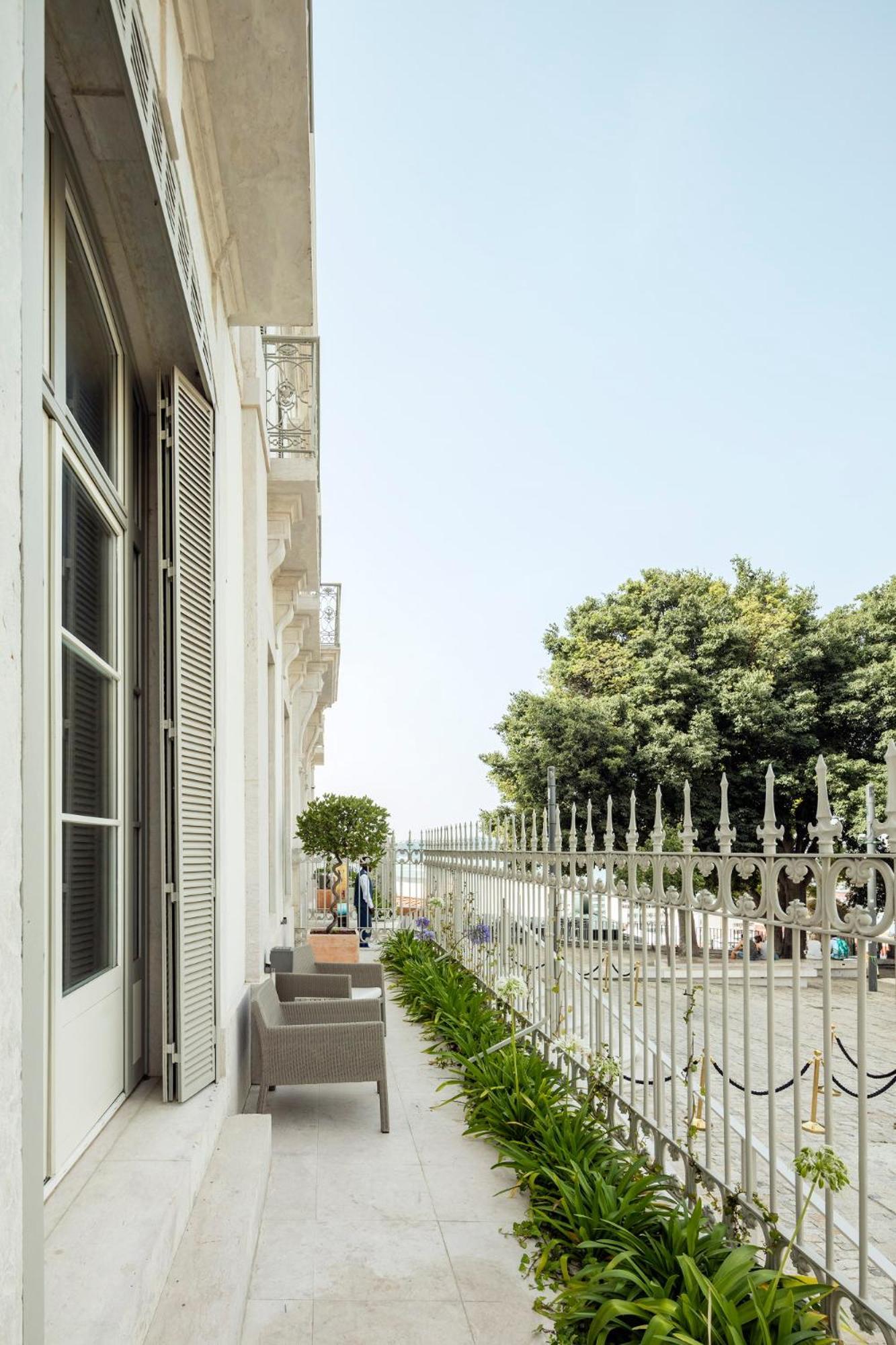 Hotel Verride Palácio Santa Catarina 5*